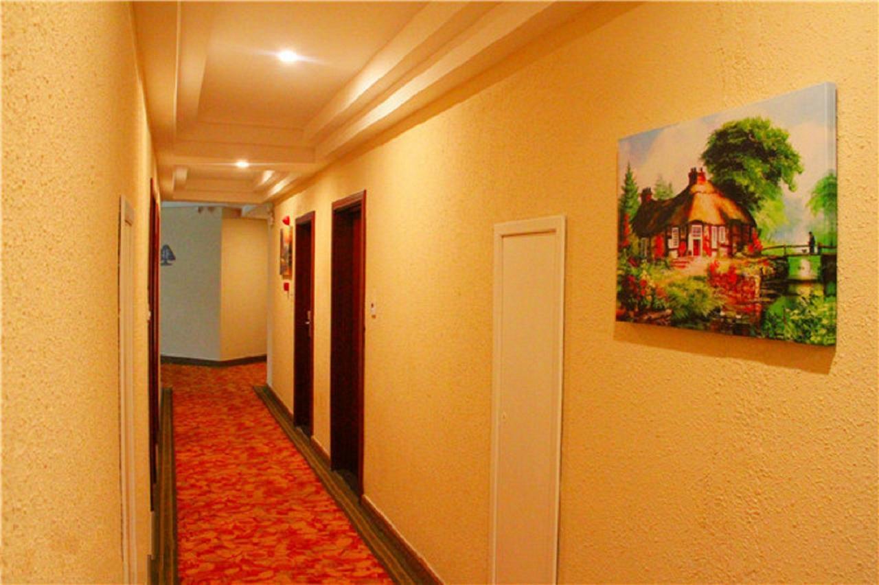 Greentree Inn Shanghai Huangxing Park Subway Station Express Hotel Eksteriør bilde